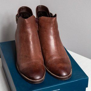 COLE HAAN Womens Chocolate Harrington Grand Buckle Block Heel Zip-Up Booties 10